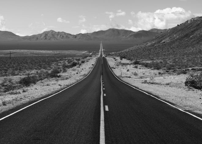 Techniques to Maintain Focus on Long Highway Journeys